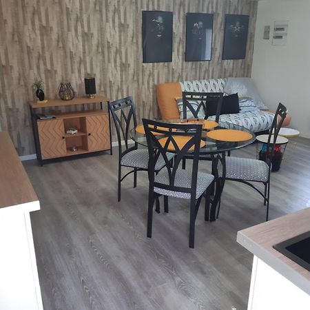 Gite La Parent'Aise Fressenneville Bagian luar foto